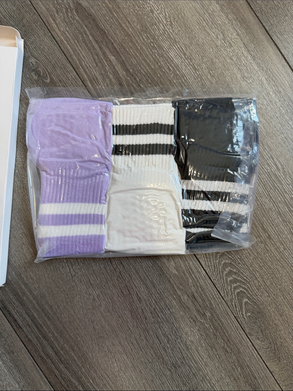 3-Pack Women's Striped Crew Socks - Lavender, White & Black